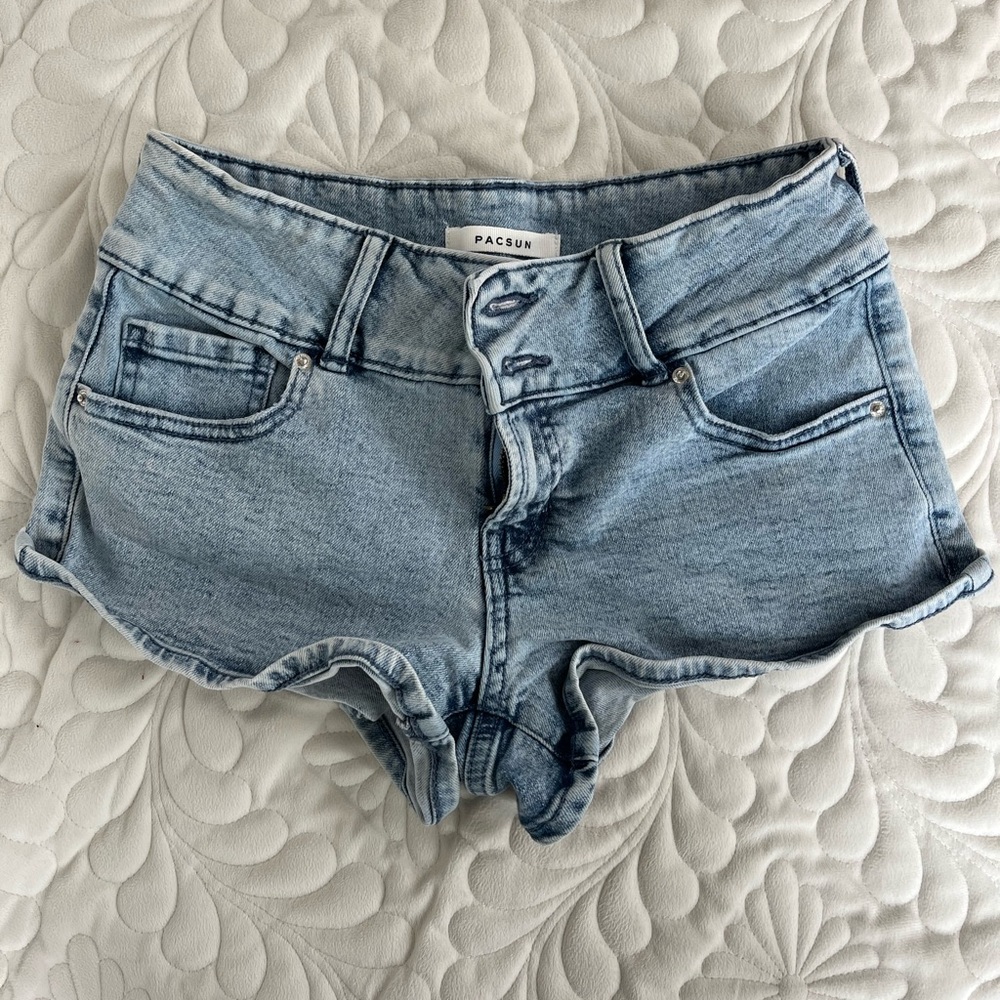 PacSun Women's Blue Denim Lowrise Shorts